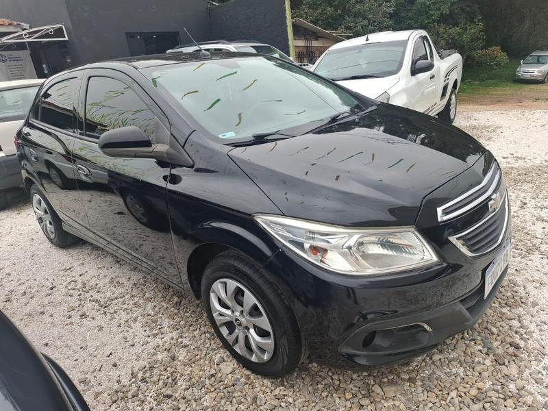 Chevrolet Onix 2014