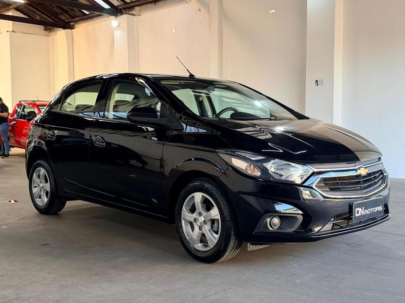 Chevrolet Onix 14mt LT - foto 3