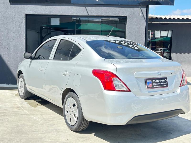 Nissan Versa 1.0 - foto 15
