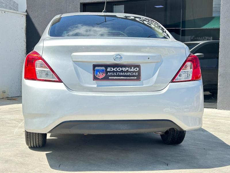 Nissan Versa 1.0 - foto 16