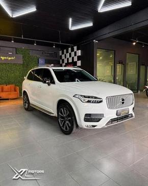 VOLVO XC90 T6 MOMENTUM