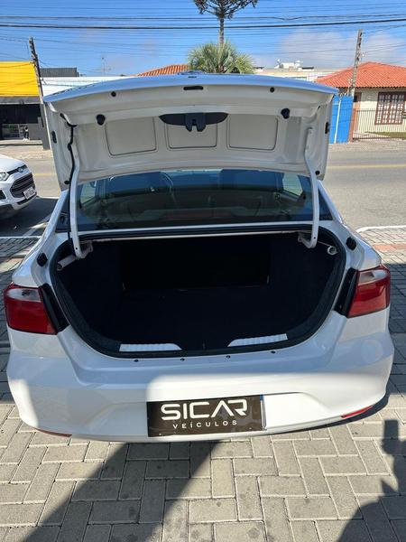 Volkswagen Voyage MPI - foto 8
