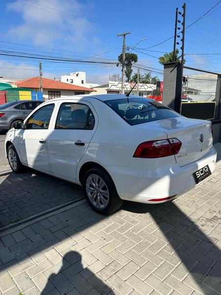 Volkswagen Voyage MPI - foto 5