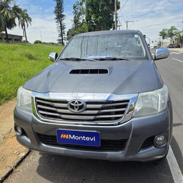 TOYOTA HILUX CD4X4 SRV