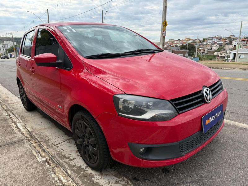 Volkswagen Fox 1.0 Mi 8V Total Flex 4P - foto 3