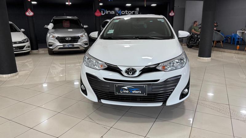 TOYOTA YARIS SA XS 15CNT
