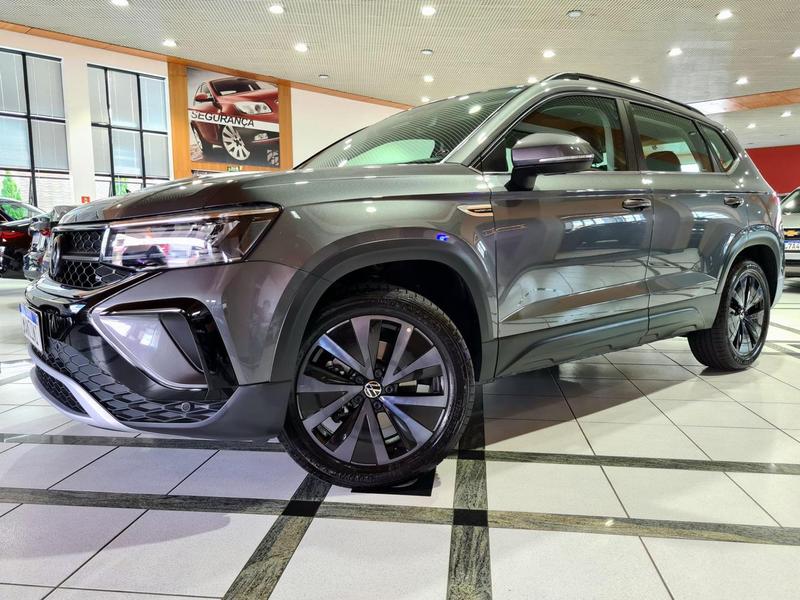 Volkswagen Taos 2024 à venda