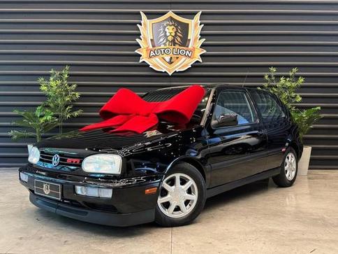 VOLKSWAGEN GOLF GTI 2.0 MI 2P