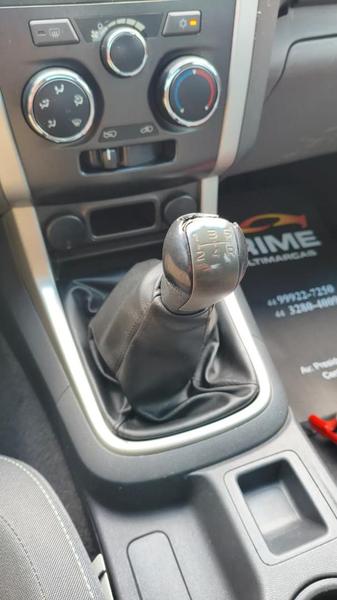 Chevrolet S10 LT - foto 13
