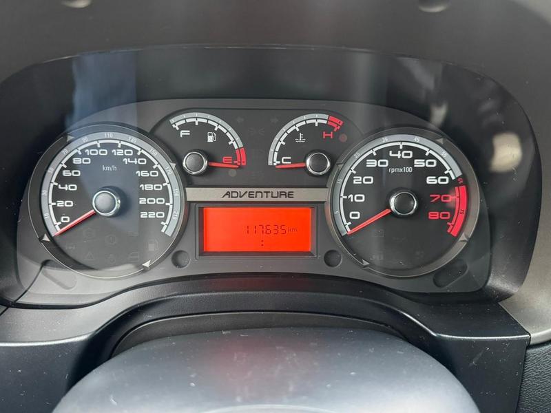 Fiat Idea Adventure 1.8 - foto 9