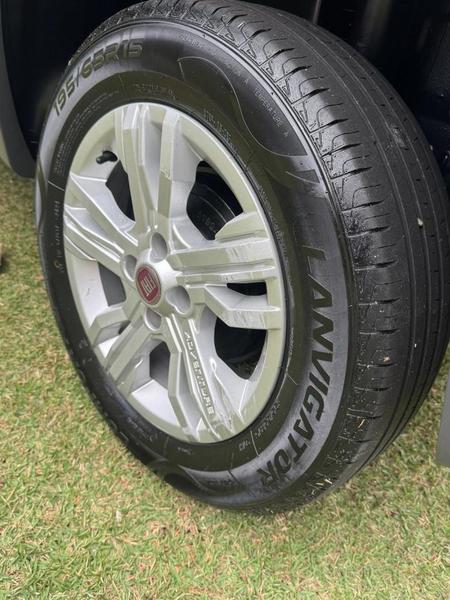 Fiat Idea Adventure 1.8 - foto 13