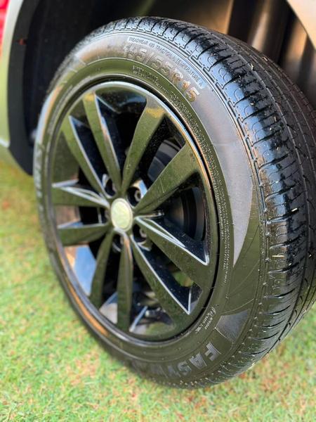 Volkswagen Fox Track Mcv - foto 8