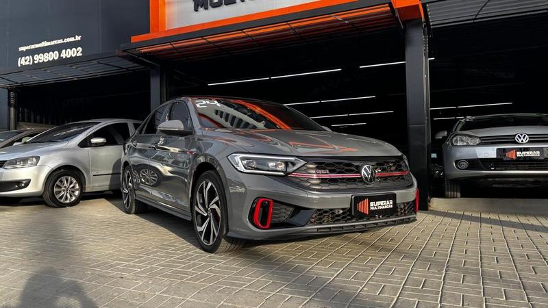 Volkswagen Jetta 2024 à venda