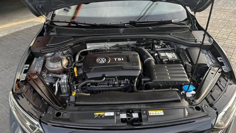 Volkswagen Jetta GLi - foto 14