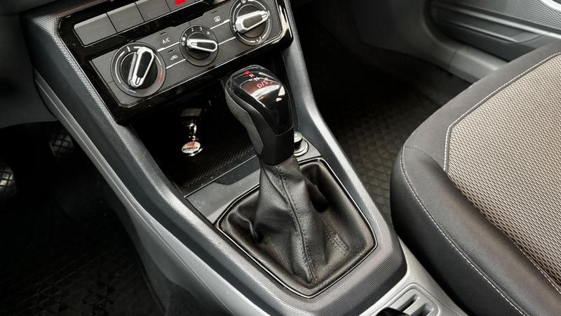 Volkswagen T-Cross Sense TSI Ad - foto 12