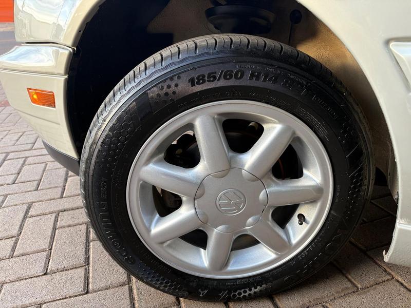 Volkswagen Golf Gl - foto 13