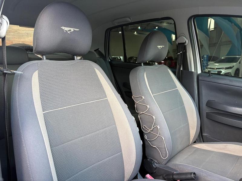 Volkswagen CrossFox - foto 9