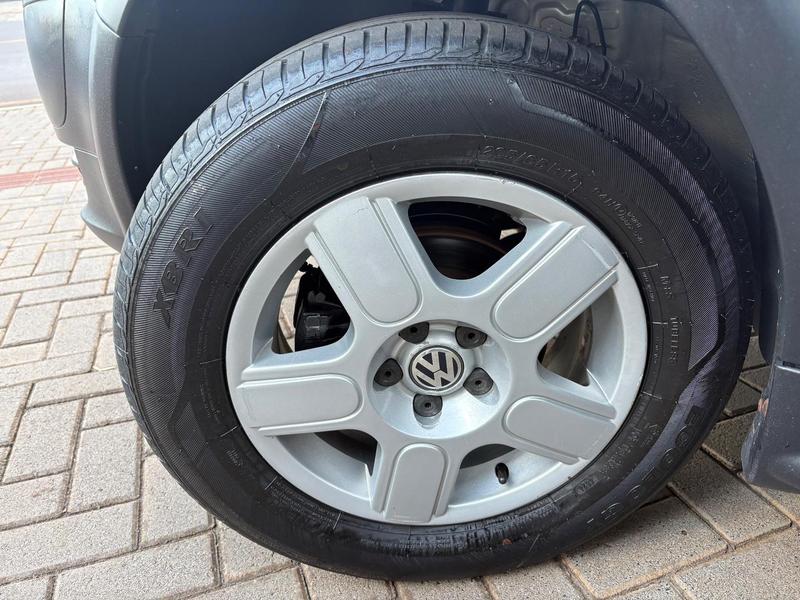 Volkswagen CrossFox - foto 10