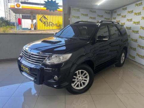 TOYOTA HILUXSW4 SRV4X4