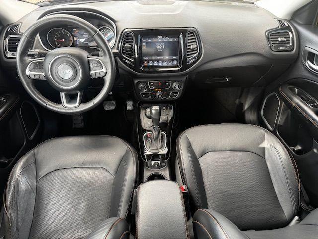 Jeep Compass Trailhawk 2.0 4X4 Dies. 16V Aut. - foto 8