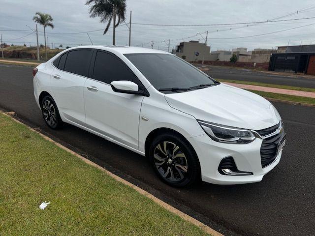 Chevrolet Onix Plus 10tat - foto 4