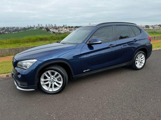 BMW X1 2.0 Sdrive 20i Active Flex Automático - foto 2
