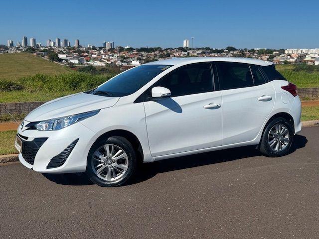 Toyota Yaris Ha - foto 2