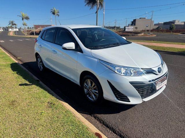 Toyota Yaris Ha - foto 6
