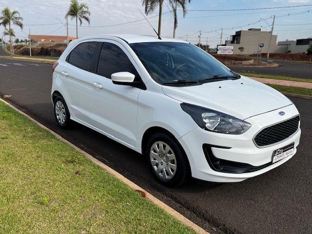 Ford Ka 1.5 Sedan Titanium 12V Flex 4P Aut. - foto 4