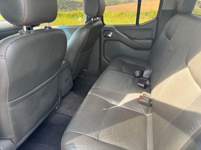 Nissan Frontier Sl 4X4 - foto 13