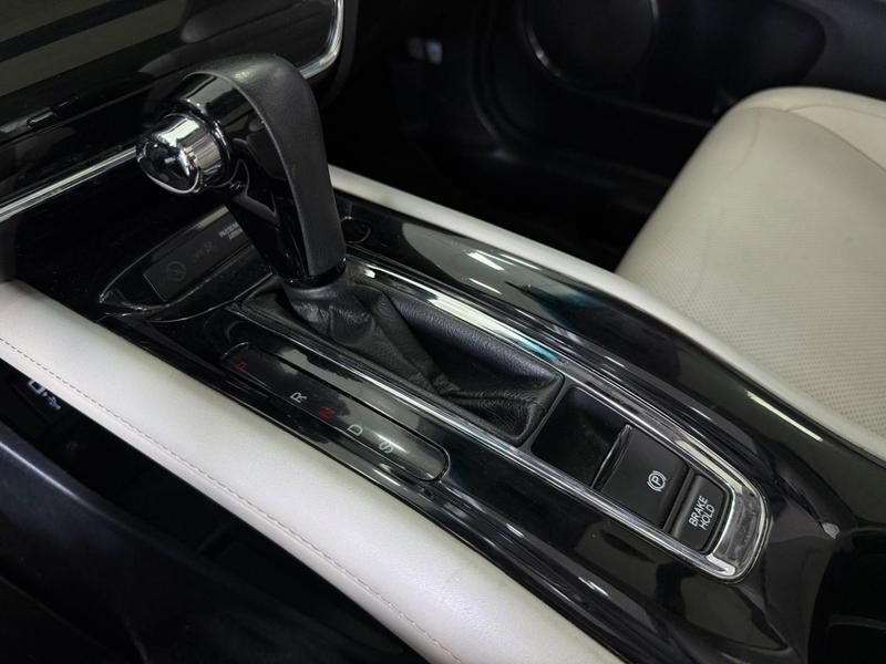 Honda HR-V Touring - foto 11