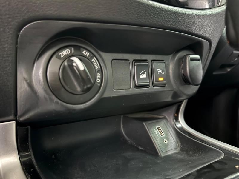 Nissan Frontier Le X4 - foto 15