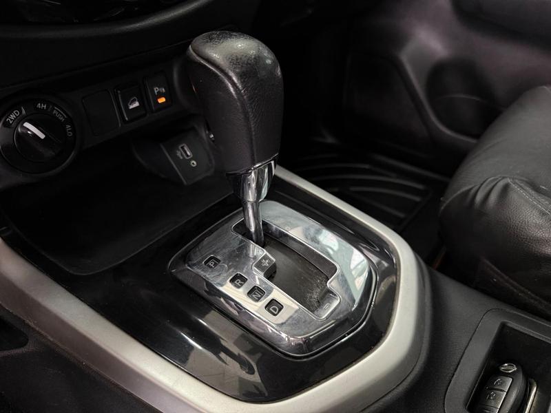 Nissan Frontier Le X4 - foto 11