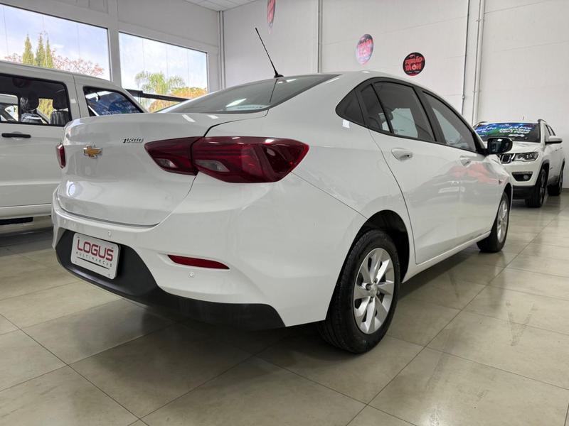 Chevrolet Onix Plus 10tat - foto 17