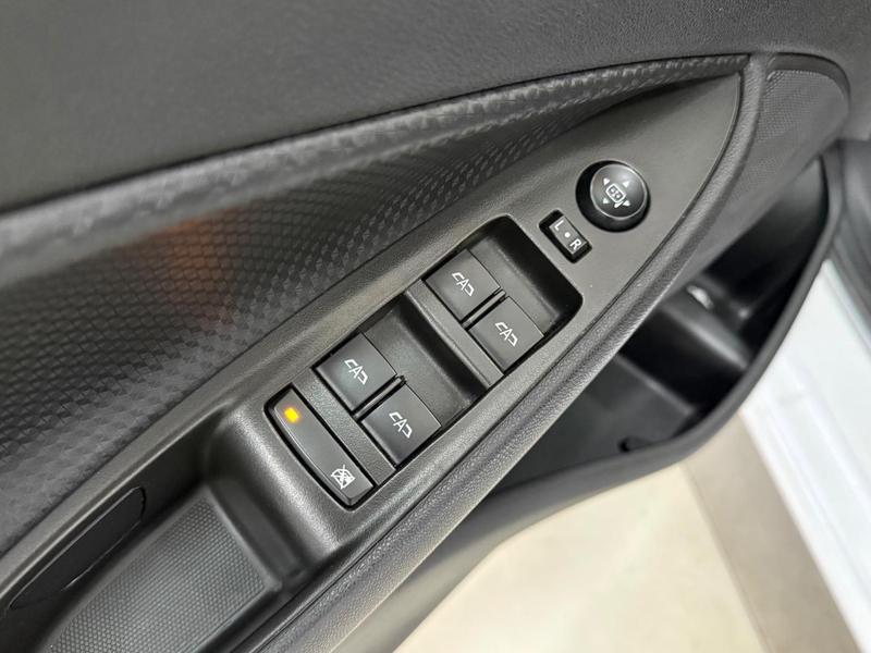 Chevrolet Onix Plus 10tat - foto 13