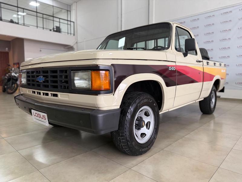 CHEVROLET D20 CUSTOM