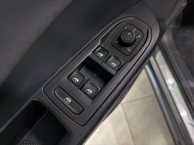 Volkswagen Taos Hl TSI - foto 15