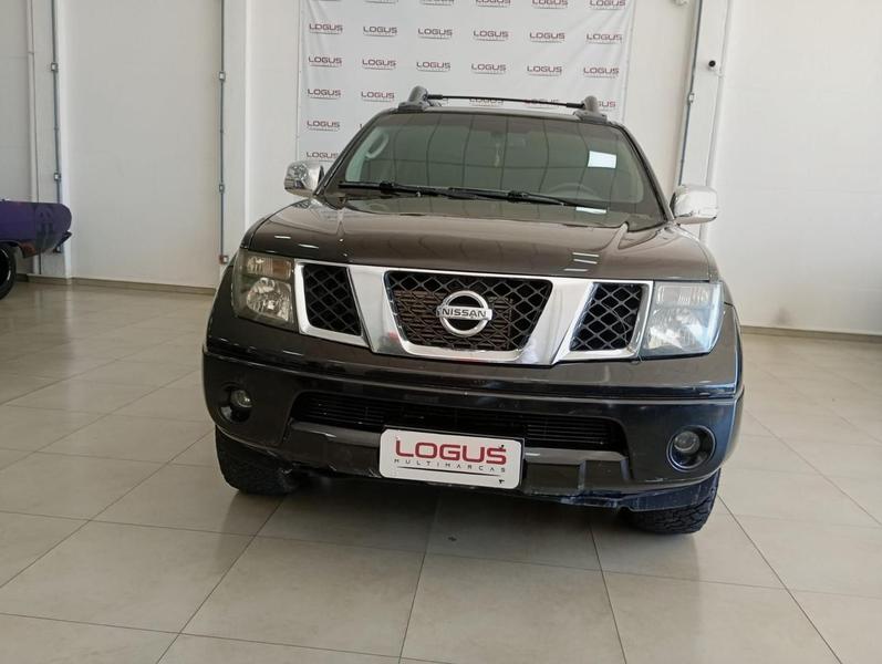 Nissan Frontier Le Cd 4X4 2.5 Tb Diesel Aut. - foto 3