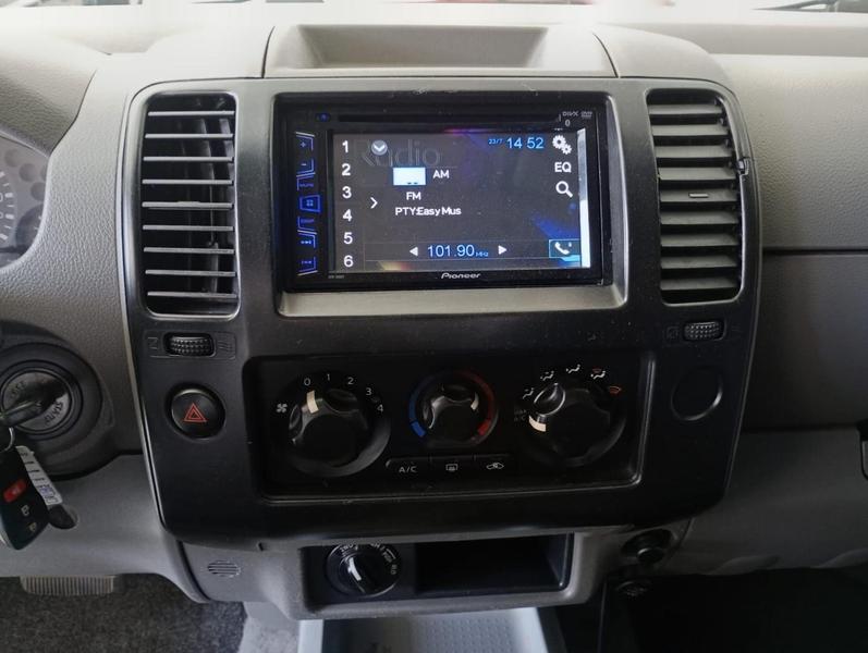 Nissan Frontier Le Cd 4X4 2.5 Tb Diesel Aut. - foto 10