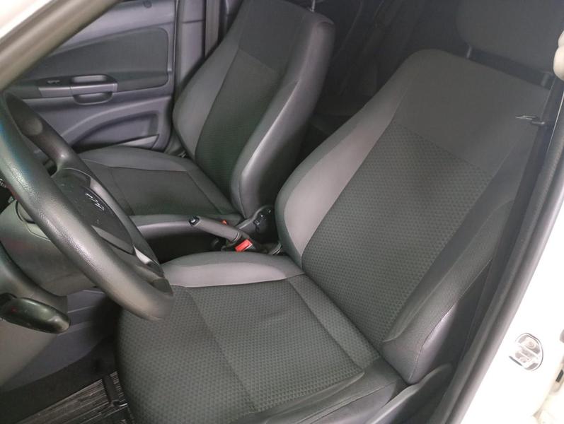 Volkswagen Gol MPI - foto 7