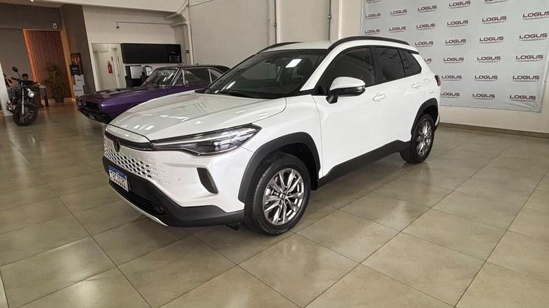 TOYOTA CCROSS XRE 20