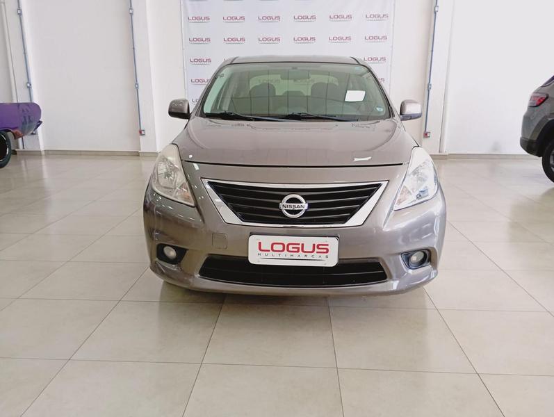 Nissan Versa 16sl Flex - foto 2