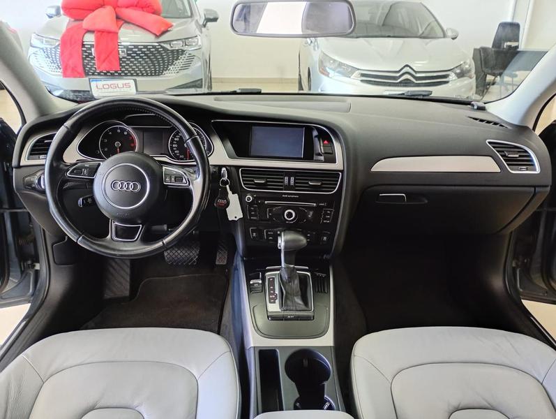 Audi A4 2.0 TFSI - foto 11