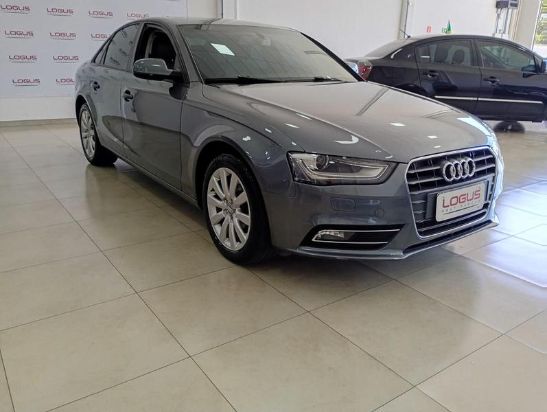Audi A4 2.0 TFSI - foto 5