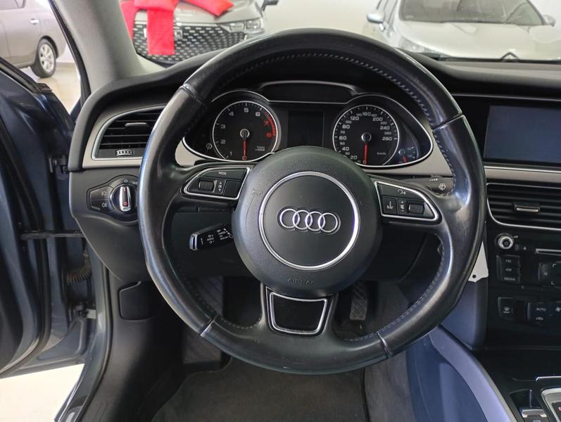 Audi A4 2.0 TFSI - foto 13