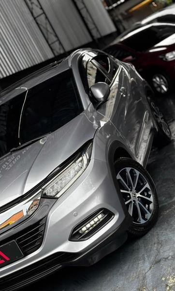 Honda HR-V Touring - foto 2