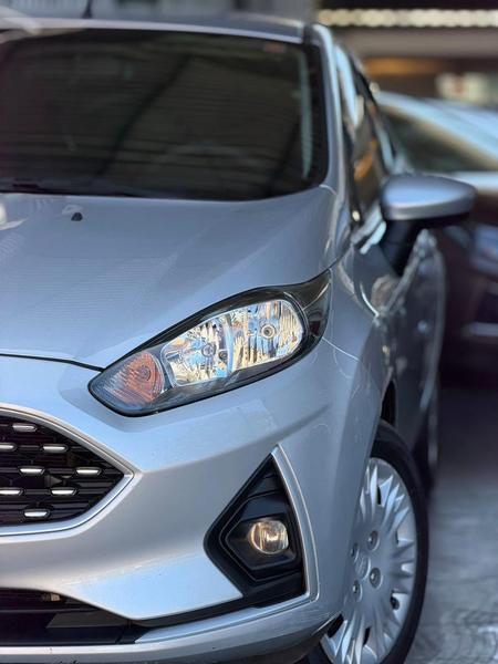 Ford Fiesta 16se - foto 2