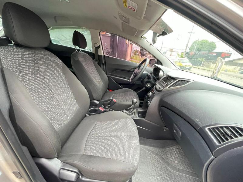 Hyundai HB20 1.0 Comfort - foto 16