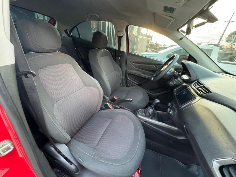 Chevrolet Onix 14mt LT - foto 12