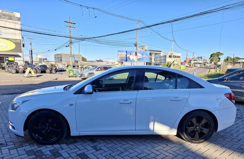 Chevrolet Cruze LT 1.8 16V Flexpower 4P Aut. - foto 4